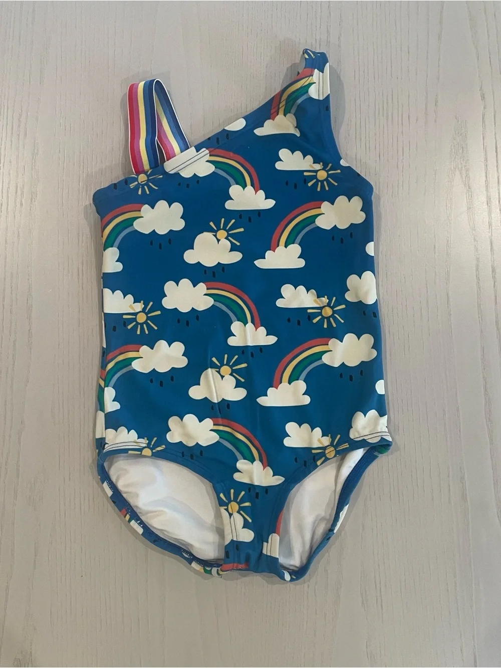 Hanna Andersson Printed Asymmetrical One Piece Swimsuit (Rain or Shine) - 4 100